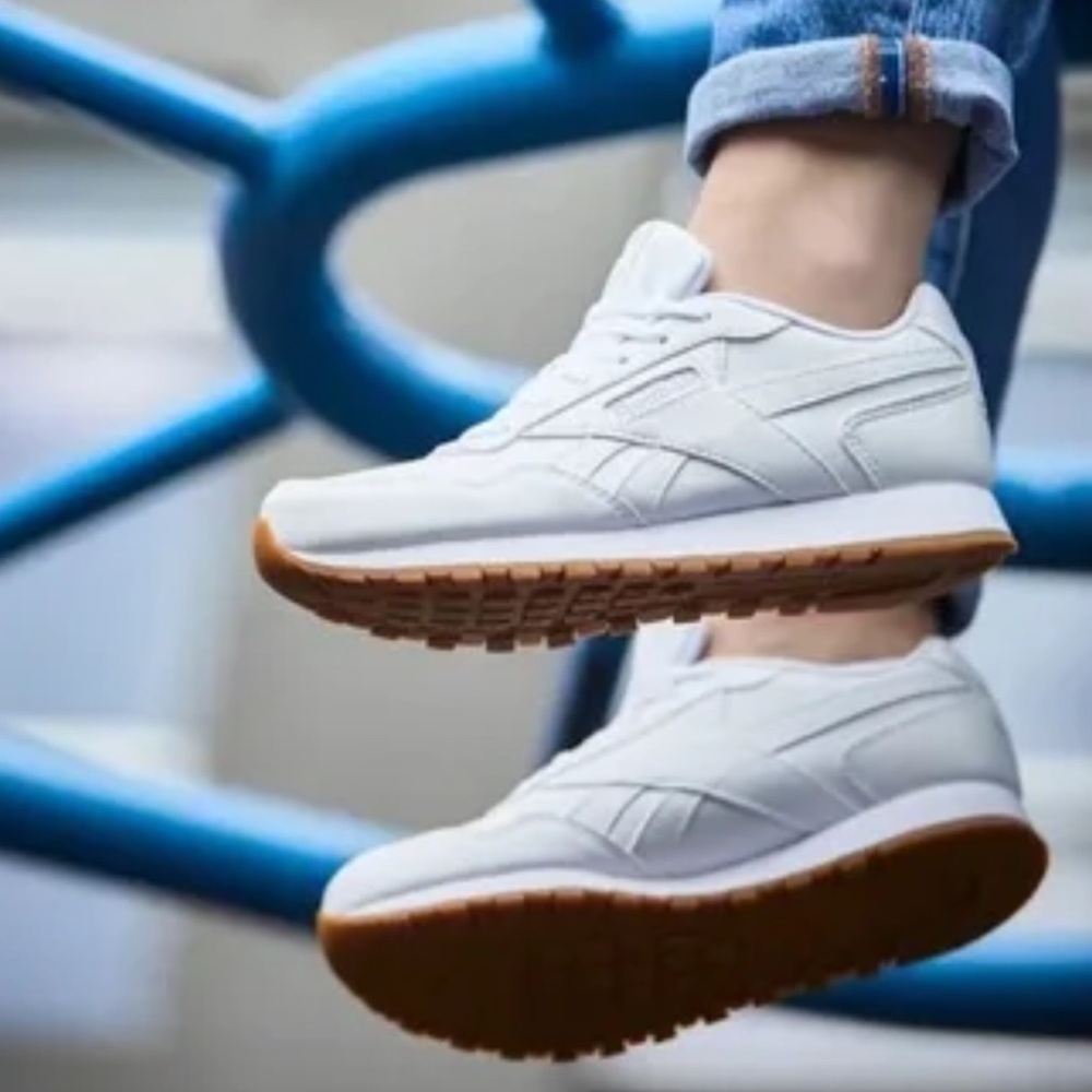 REEBOK CLASSIC HARMAN SNEAKER - WOMEN'S S/8.5